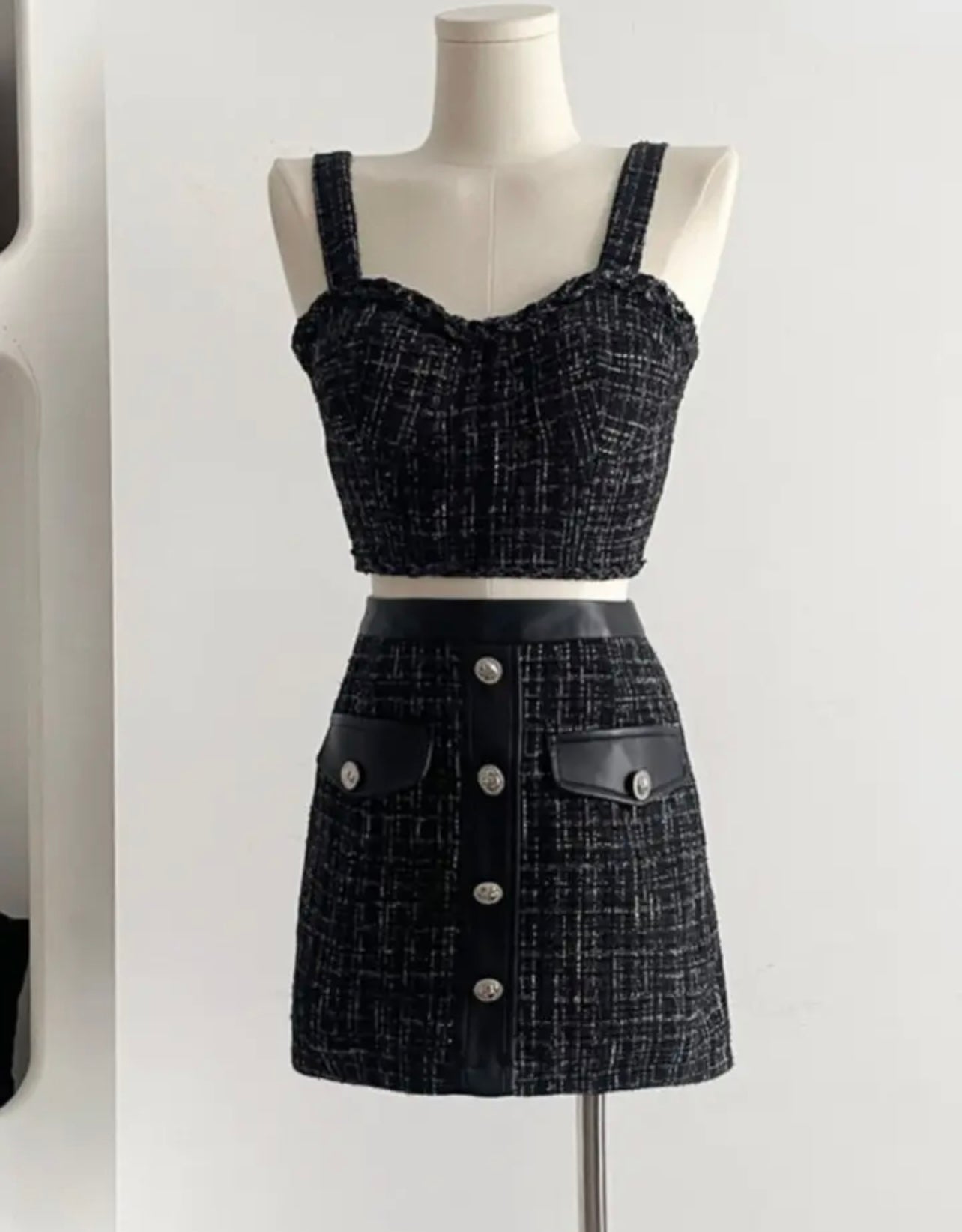 BLACK TWEED TOP & SKIRT CO-ORD🖤
