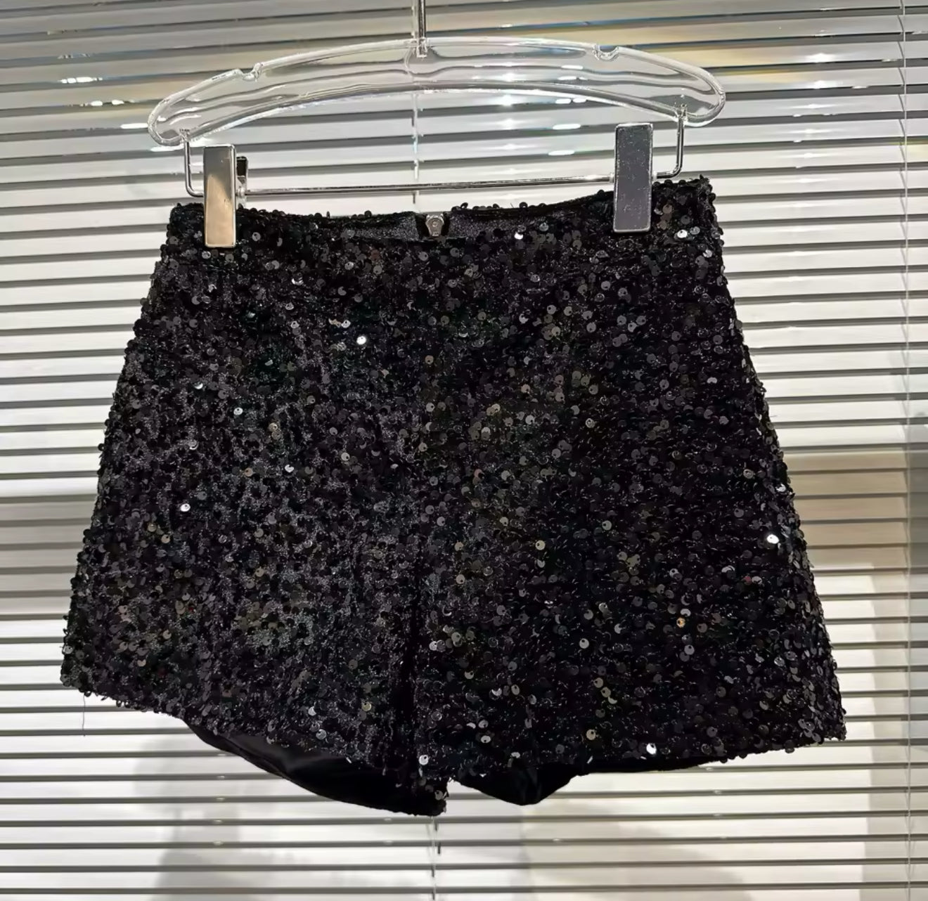GLITTER SHORTS🪩