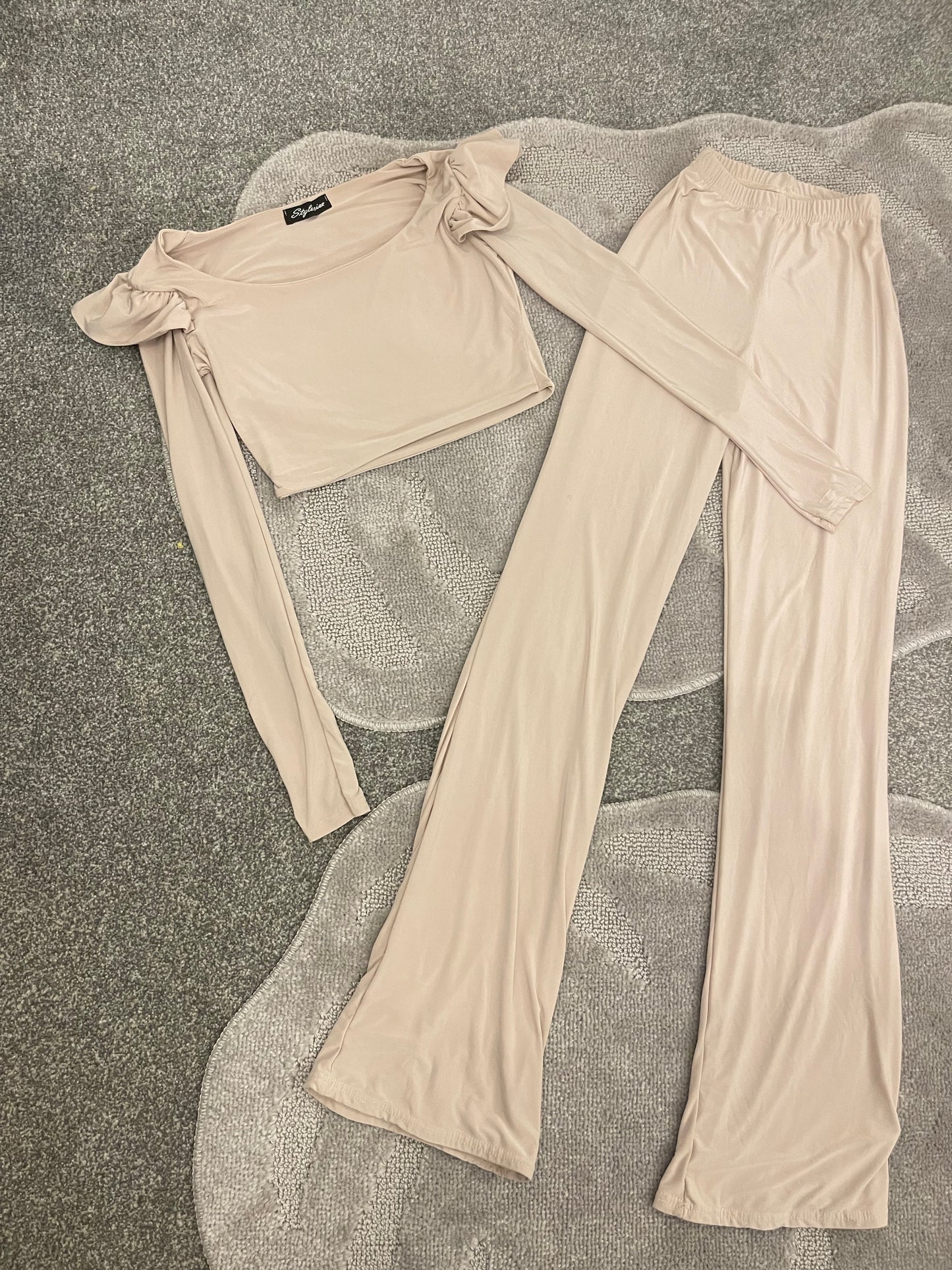 BEIGE FRILL SHOULDER LOUNGEWEAR SET⚜️🤍