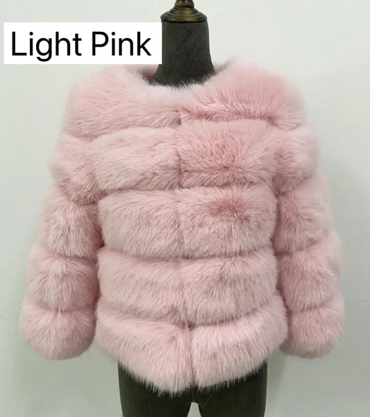 LIGHT PINK FAUX FUR COAT🎀