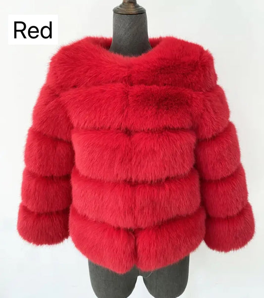 RED FAUX FUR COAT🎀